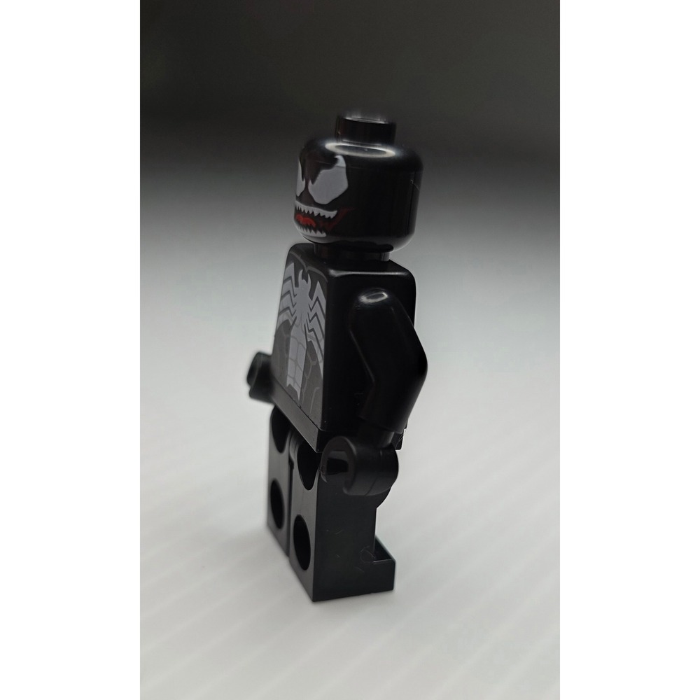 LEGO‎ Venom Minifigure Black Suit White Spider Emblem Marvel - Picture 6 of 8